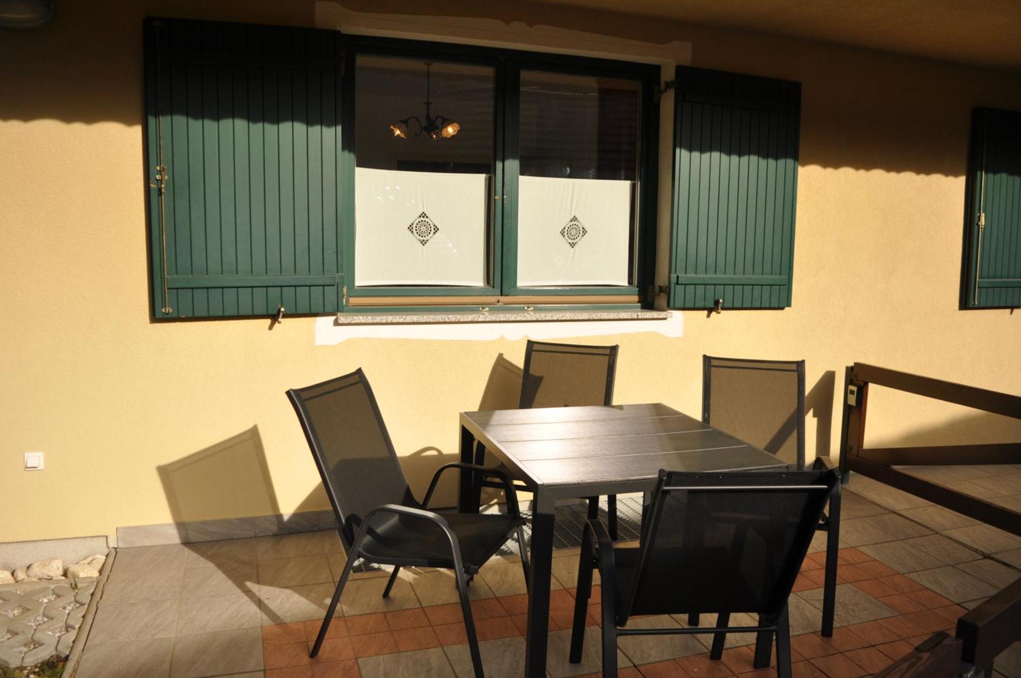 Apartment Mojstrovka With Terrace In City Center Кранска гора Екстериор снимка