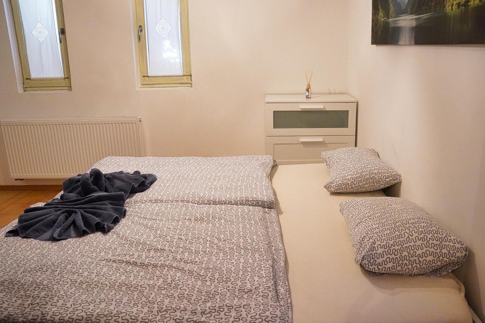 Apartment Mojstrovka With Terrace In City Center Кранска гора Екстериор снимка