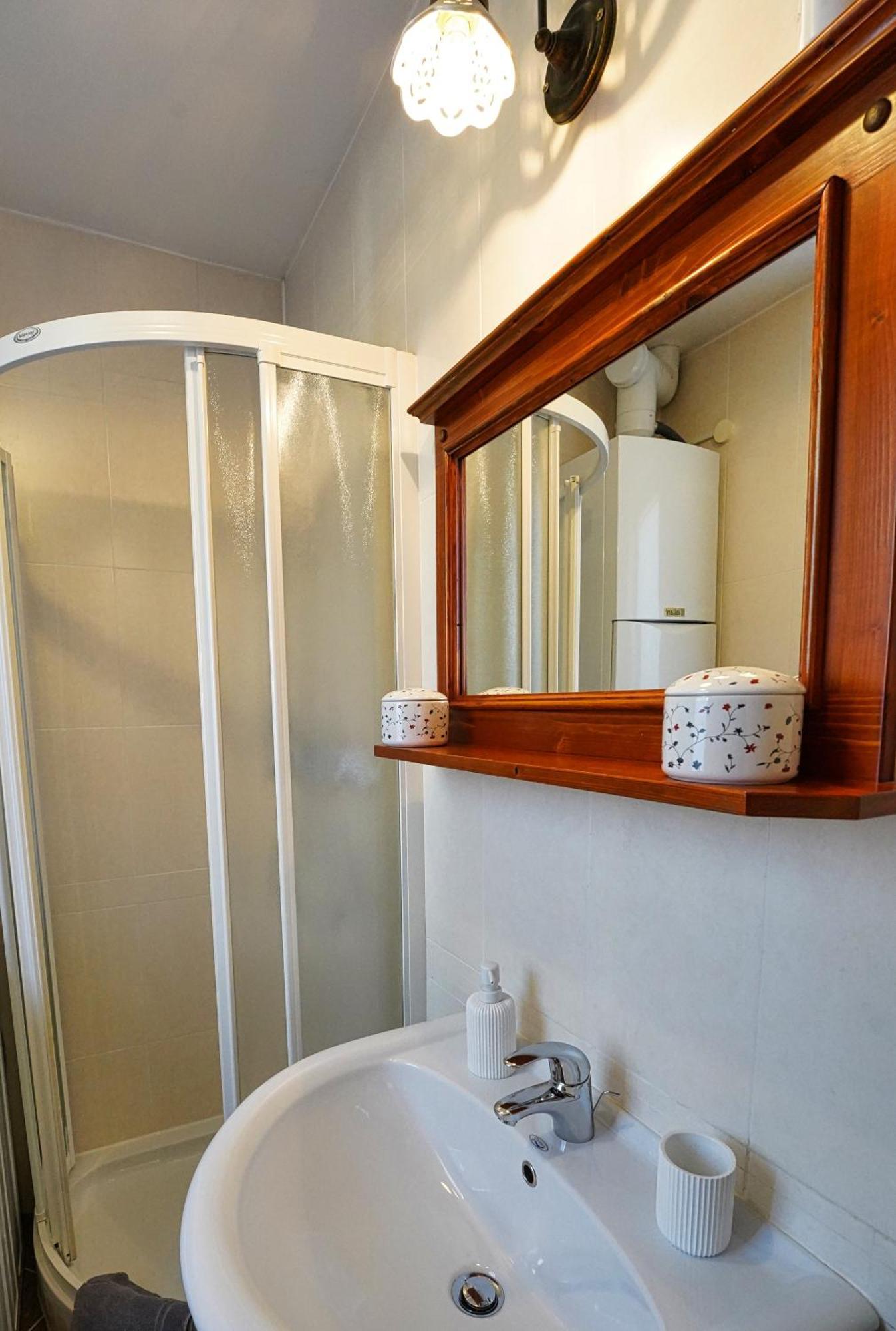 Apartment Mojstrovka With Terrace In City Center Кранска гора Екстериор снимка